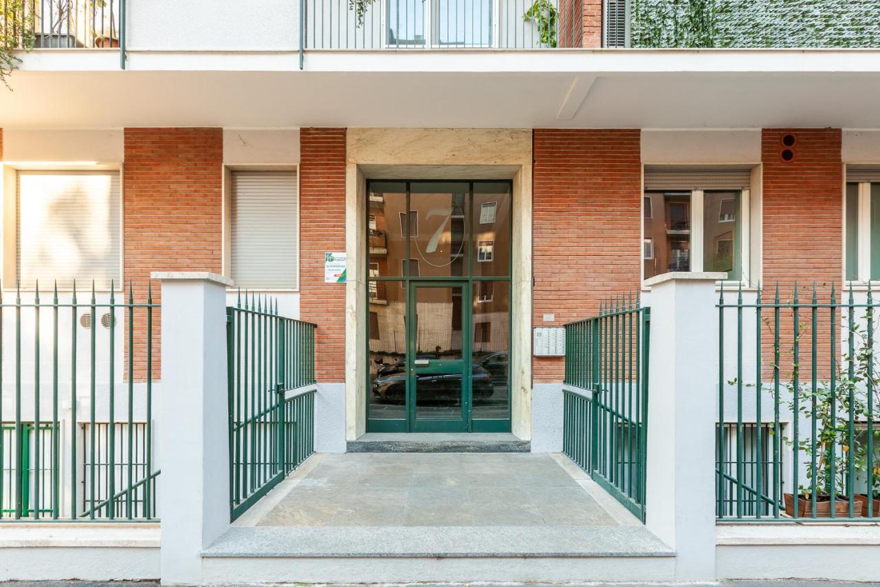 New Loft Close To Porta Vittoria - A.C. - Wifi Милан Экстерьер фото